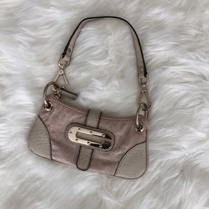 Small vintage Guess purse